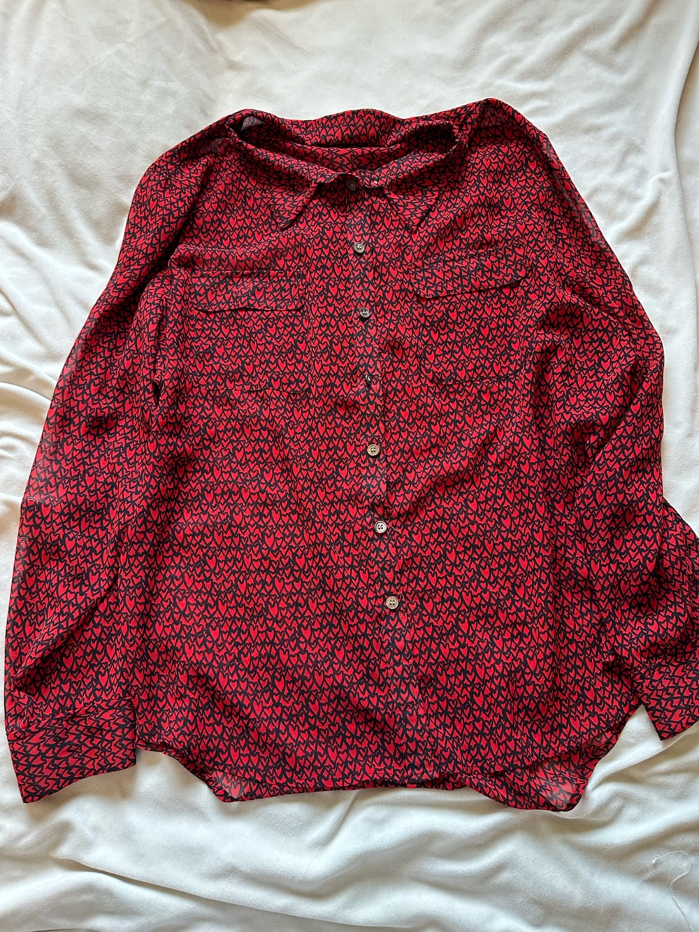 Turo by Vince Camuto Women’s Heart Print Long Sleeve Sheer Button-Up Blouse XL